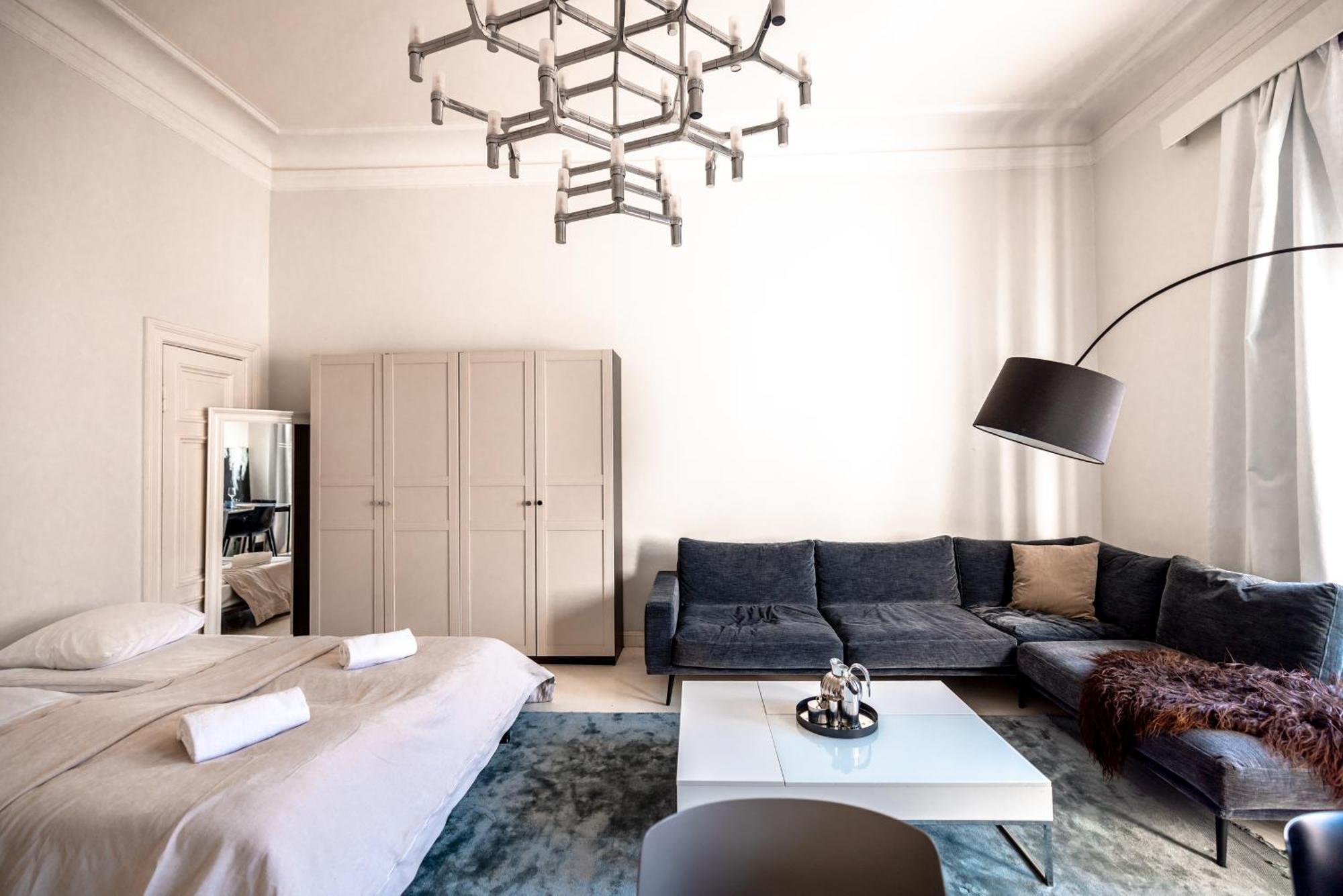 Apartment 2ndhomes Luminous With Great Location Helsinki