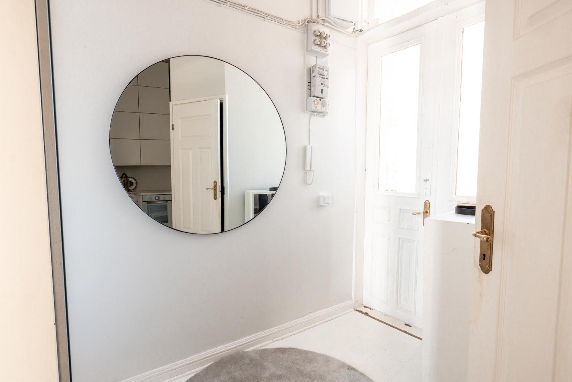 Apartment 2ndhomes Luminous With Great Location Helsinki